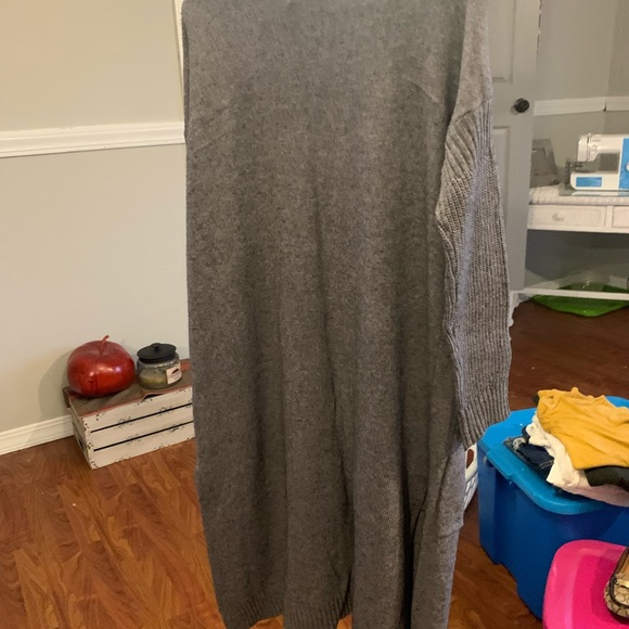 Ugg NWT long cardigan - Picture 4 of 7